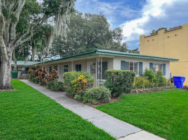Property main image