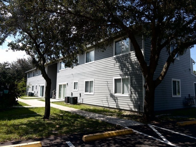 1050 Wayne Avenue - 17