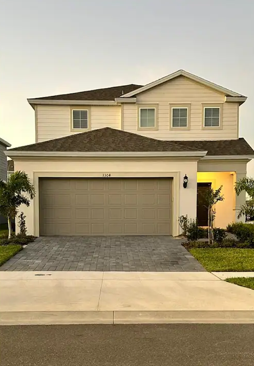 3304 Lilac Way