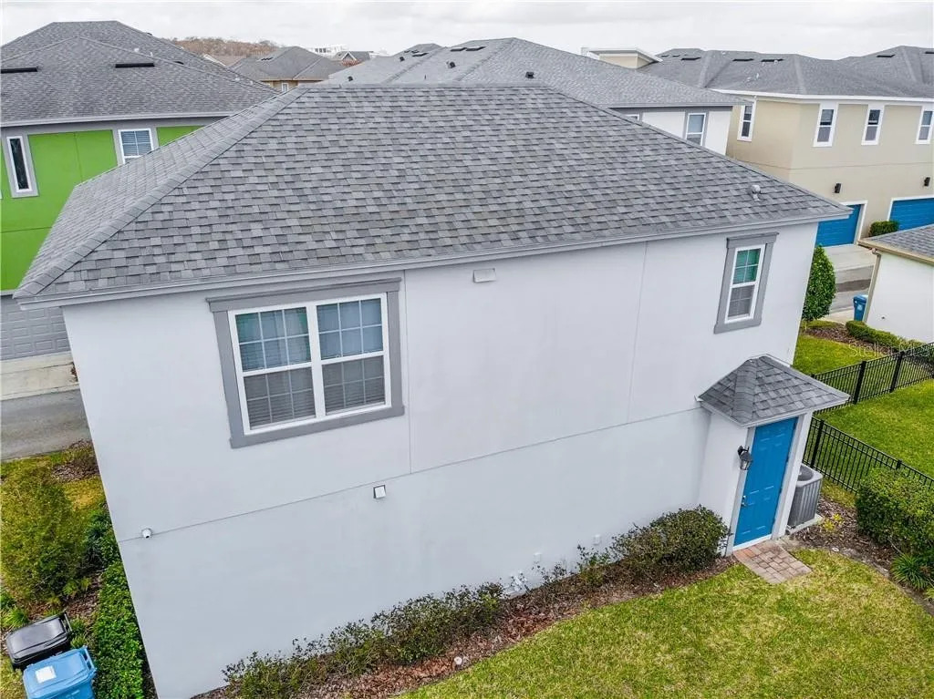 14212 Corrigan Avenue - Apartment