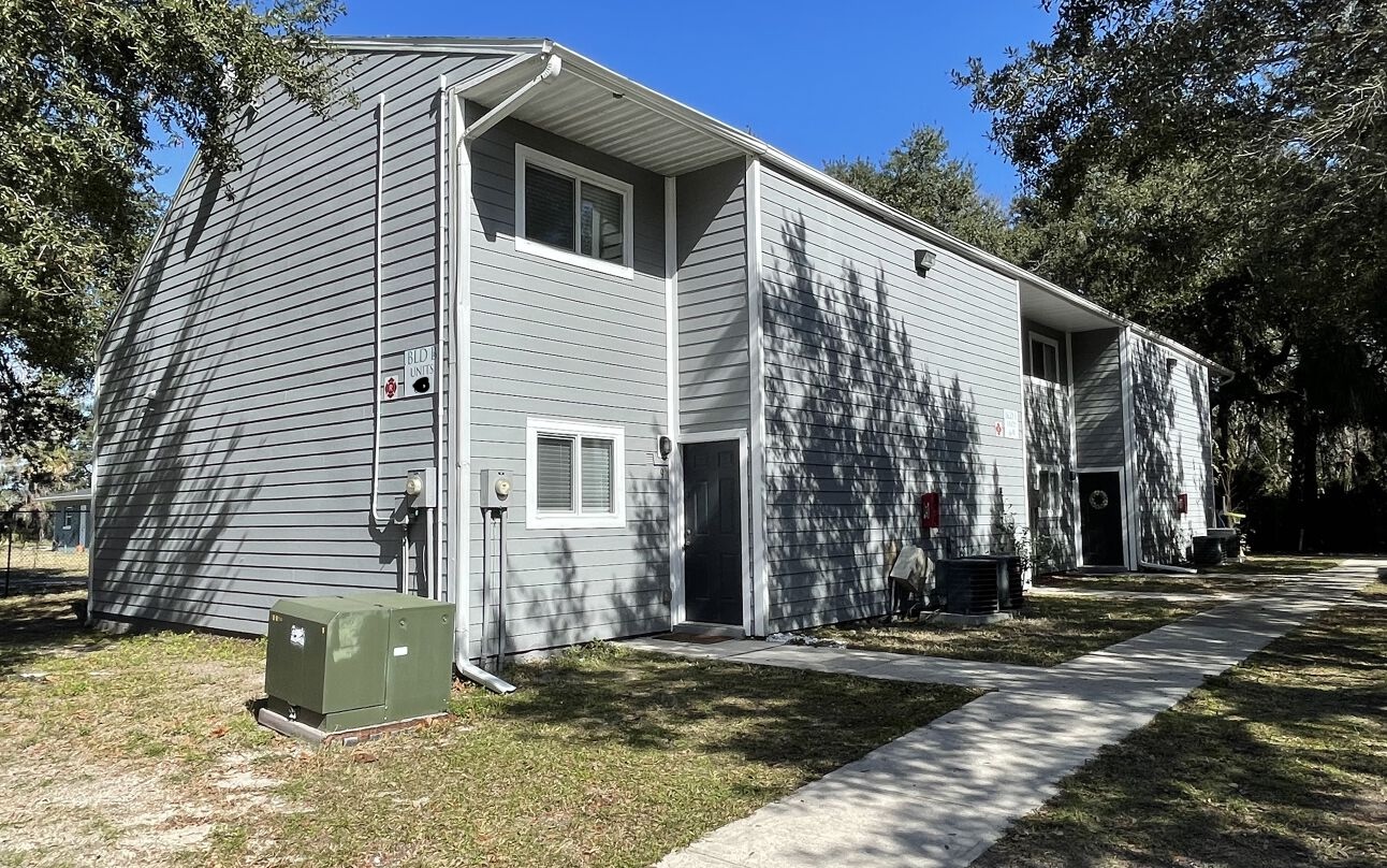 1050 Wayne Avenue - 12