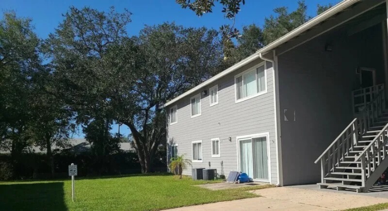 1050 Wayne Avenue - 16