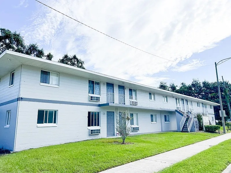 2919 Orange Center Boulevard - 19