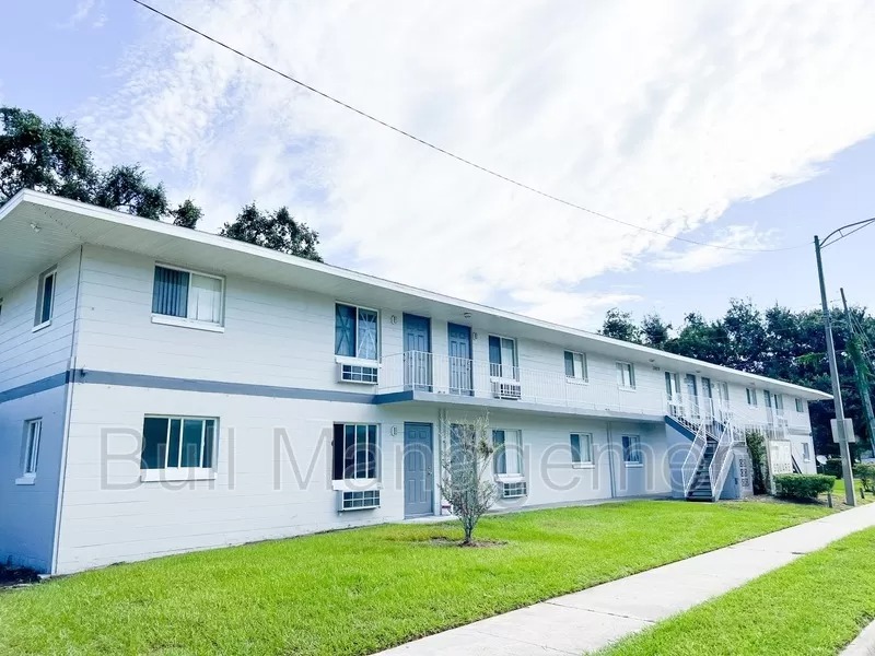 2919 Orange Center Boulevard - 20