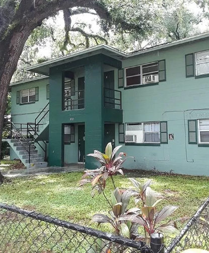 822 South Parramore Avenue - B