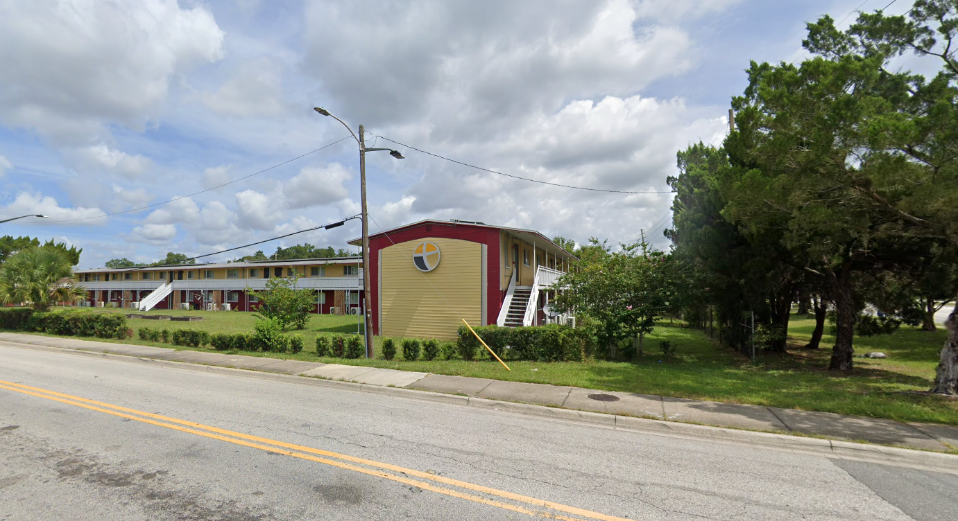 3001 C.R. Smith Street